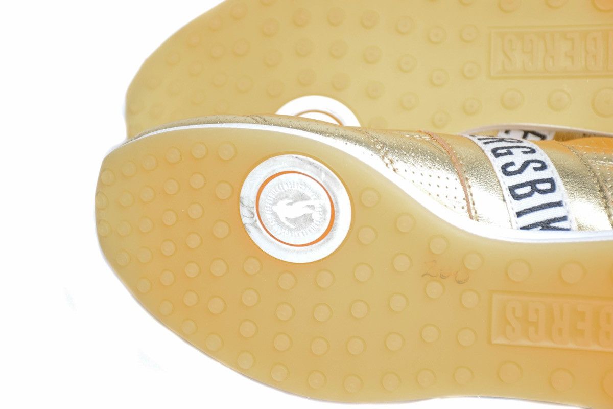 Dirk Bikkembergs Vintage Dirk Bikkembergs Gold Sneakers Size US 8 / IT 38 - 9 Thumbnail