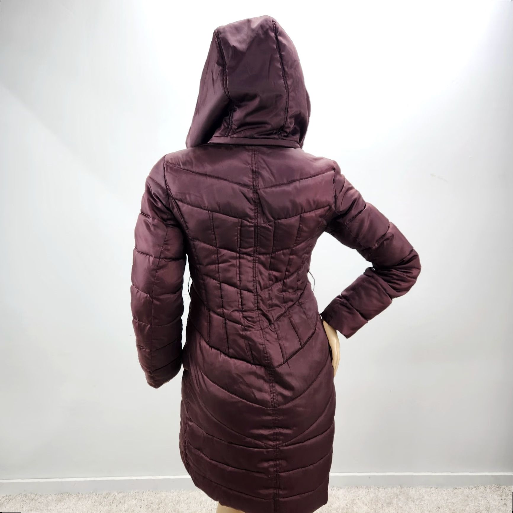Vince Camuto Vince Camuto Puffer Jacket Women's S Burgundy Hood Old Money Cozy Gorpcore Jacket Coats Size S / US 4 / IT 40 - 5 Thumbnail