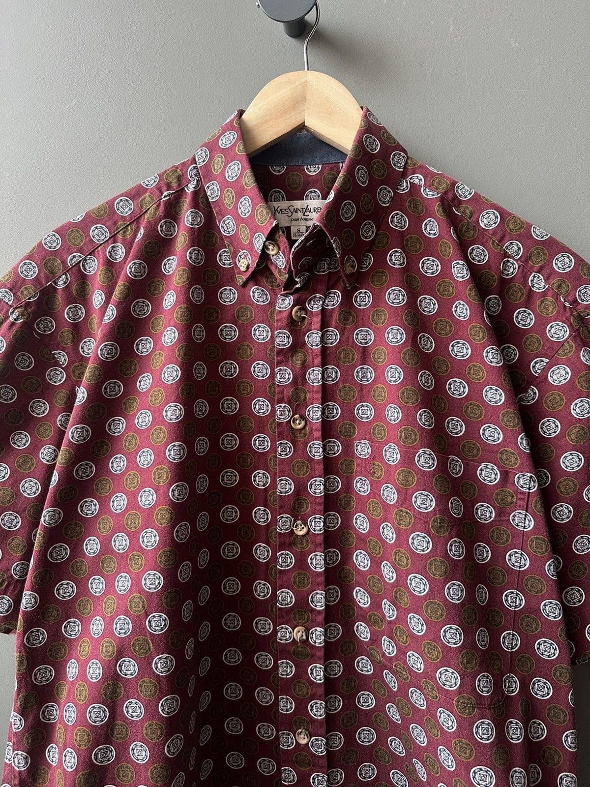 Yves Saint Laurent Vintage Yves Saint Laurent YSL Logo Pocket Abstract Shirt Size US M / EU 48-50 / 2 - 2 Thumbnail
