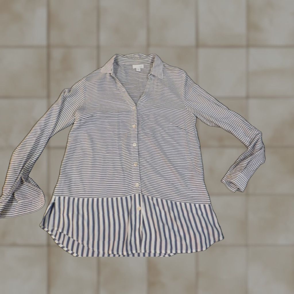 J. Jill J. Jill Blouse Tunic Womens XS Blue Geometric Rayon Casual Cap Sleeveless Button Collar Stretch Size XS / US 0-2 / IT 36-38 - 1 Thumbnail