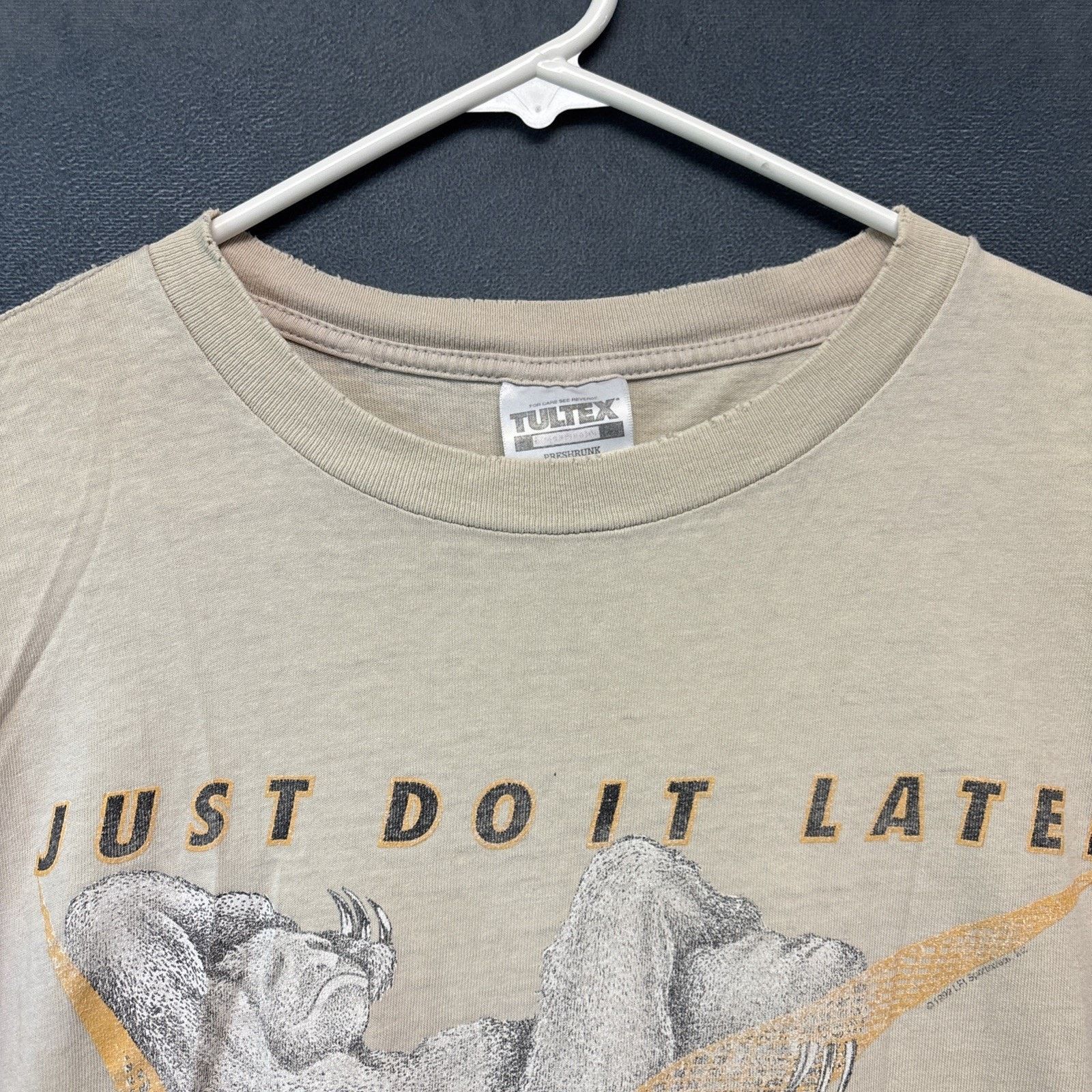 Tultex Vintage Tultex 1992 Shirt Just Do It Later Wild Things Are Size US L / EU 52-54 / 3 - 11 Thumbnail