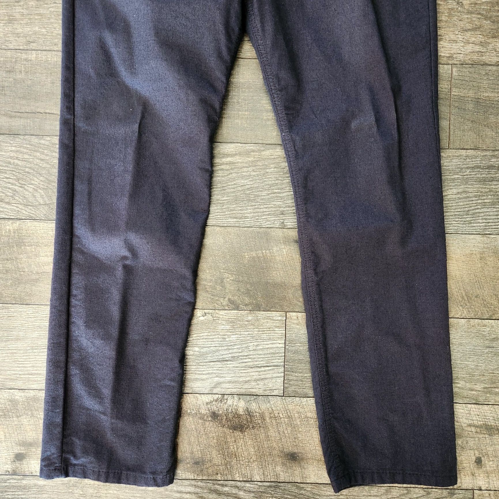 BRAX BRAX Cooper Fancy Regular Fit Flat Chino Pants Mens 38 x 32 Gray Corduroy Regular Pants Men Gray Chino 90s-style not applicable Size US 38 / EU 54 - 2 Thumbnail