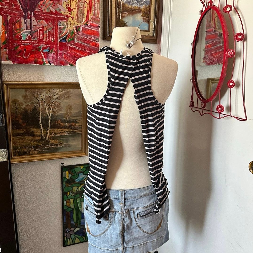Lululemon lululemon black white striped tank top Size M / US 6-8 / IT 42-44 - 3 Thumbnail