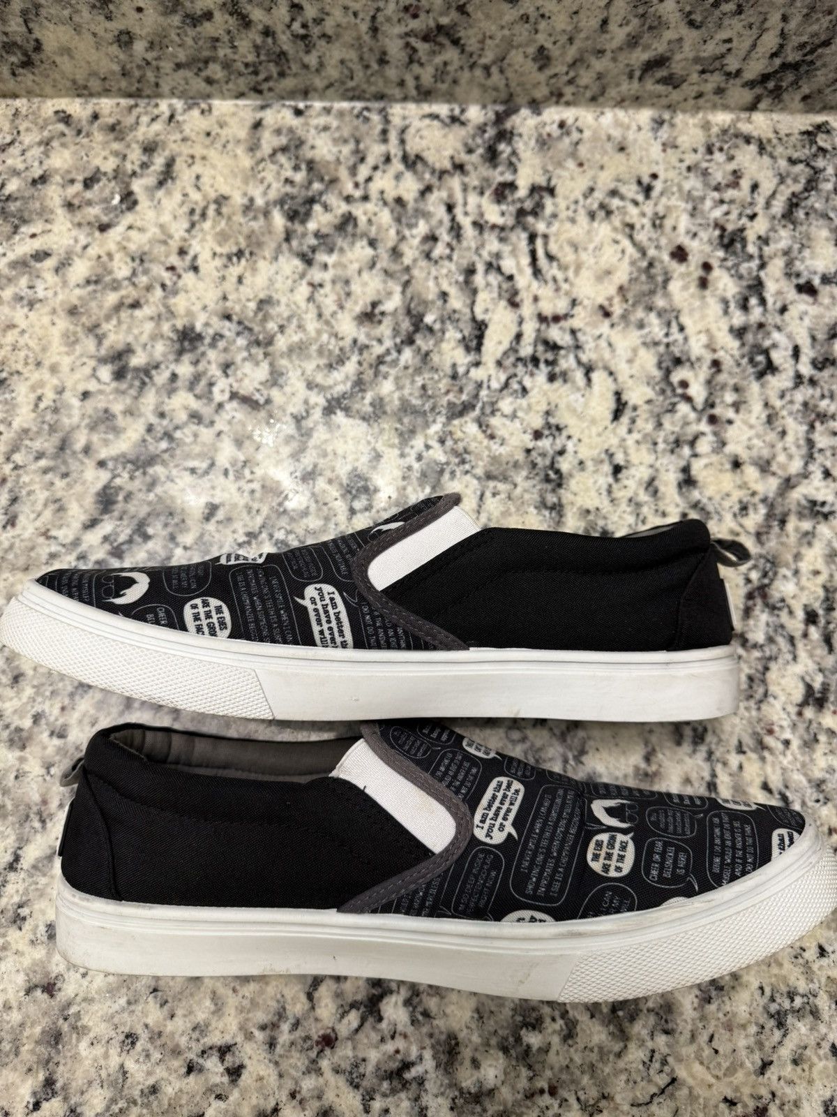 Other × Vintage The Office Dwight Schrute Men’s Slip Ons Size US 10 / EU 43 - 6 Thumbnail