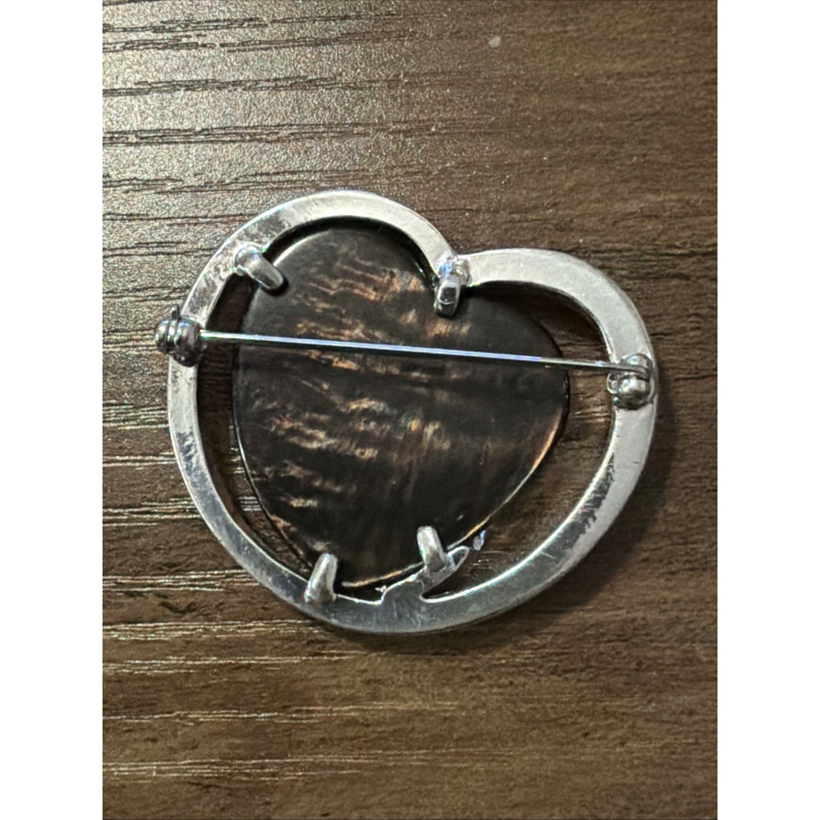 The Unbranded Brand Brooch Pin Vintage Heart with Center Brown Stone Silver Tone Size ONE SIZE - 7 Thumbnail