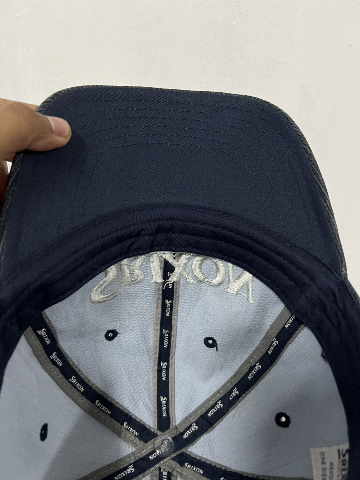 Japanese Brand Srixon Golf Hat Size ONE SIZE - 13 Thumbnail