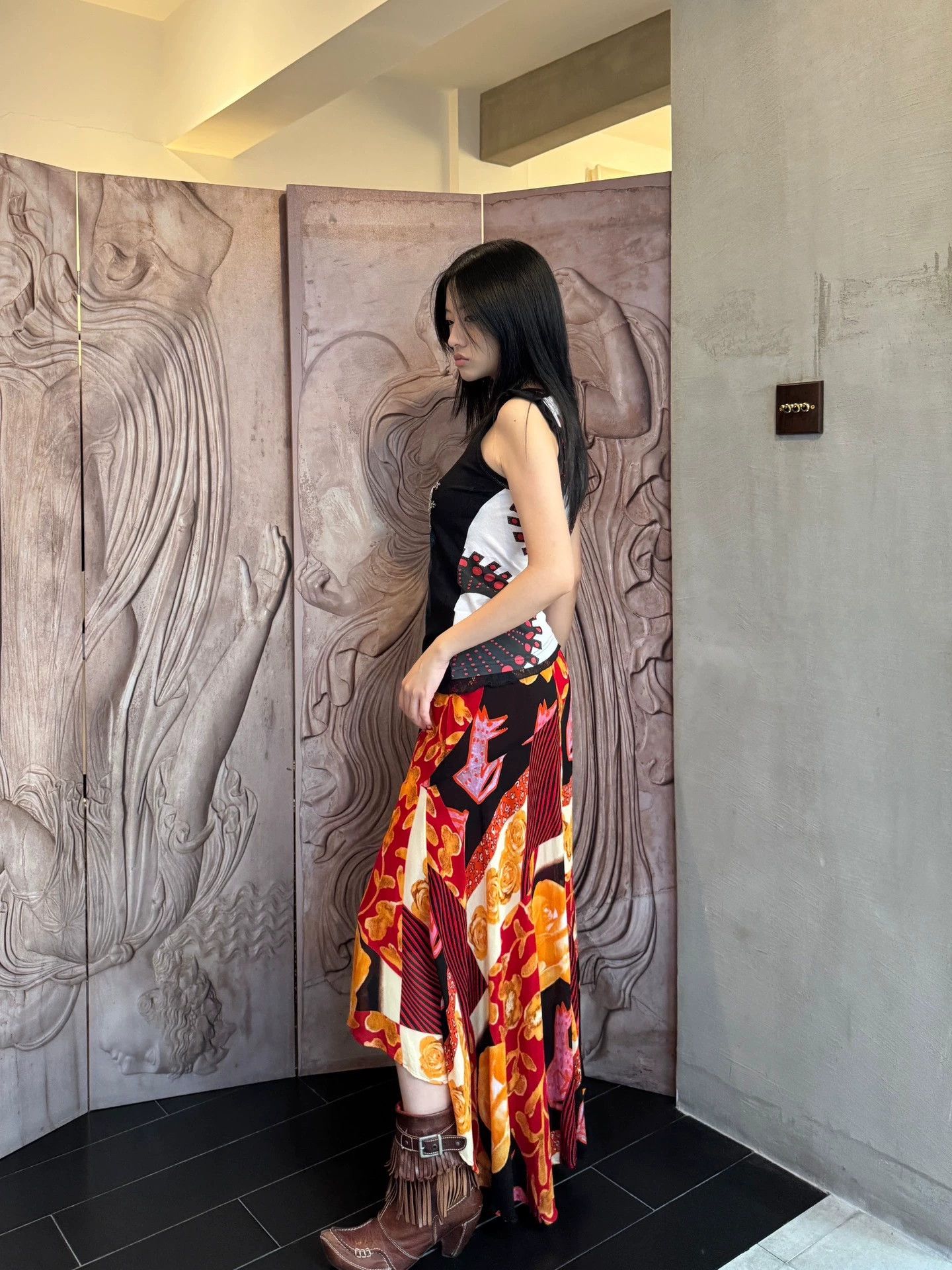 Other French Brand Color - Printed Irregular Hem Silk Skirt Size 26" / US 2 / IT 38 - 3 Thumbnail