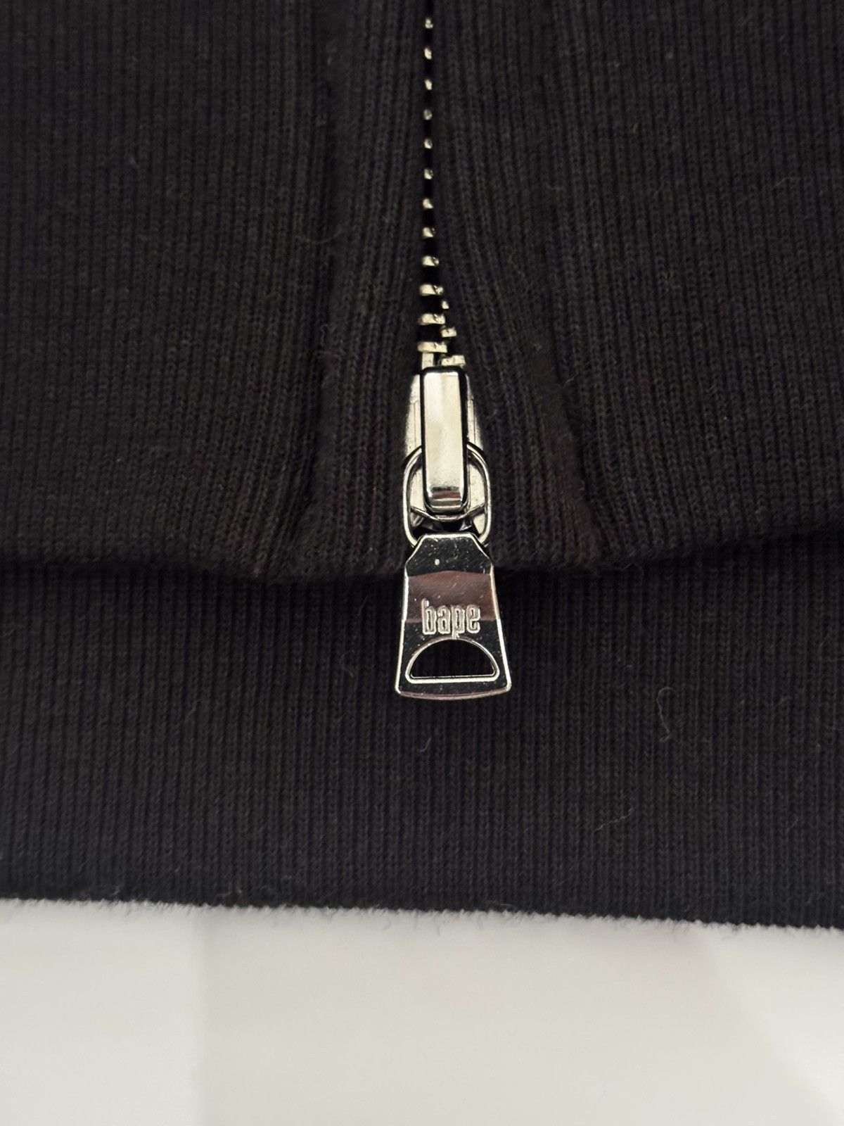 Bape Authentic ape bape screen camo shark full zip hoodie M new Size US M / EU 48-50 / 2 - 7 Thumbnail
