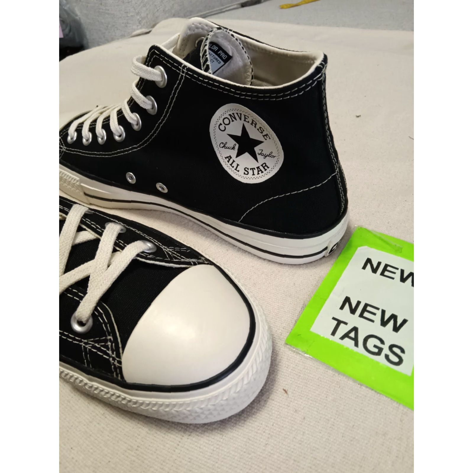 Converse Converse Chuck Taylor All Star Solid Black High Top Sneakers Unisex Adults 9 Black Floral Stars Sneaker Women's Mens Boys Girls Size M / US 6-8 / IT 42-44 - 3 Thumbnail