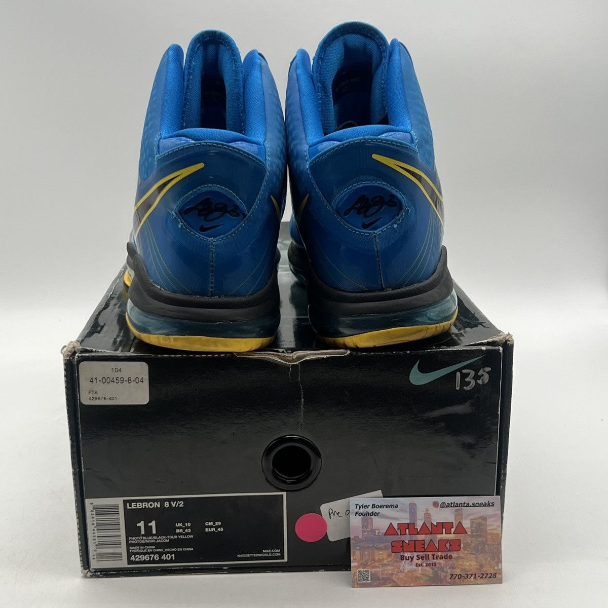 Nike Lebron 8 entourage Size US 11 / EU 44 - 3 Thumbnail