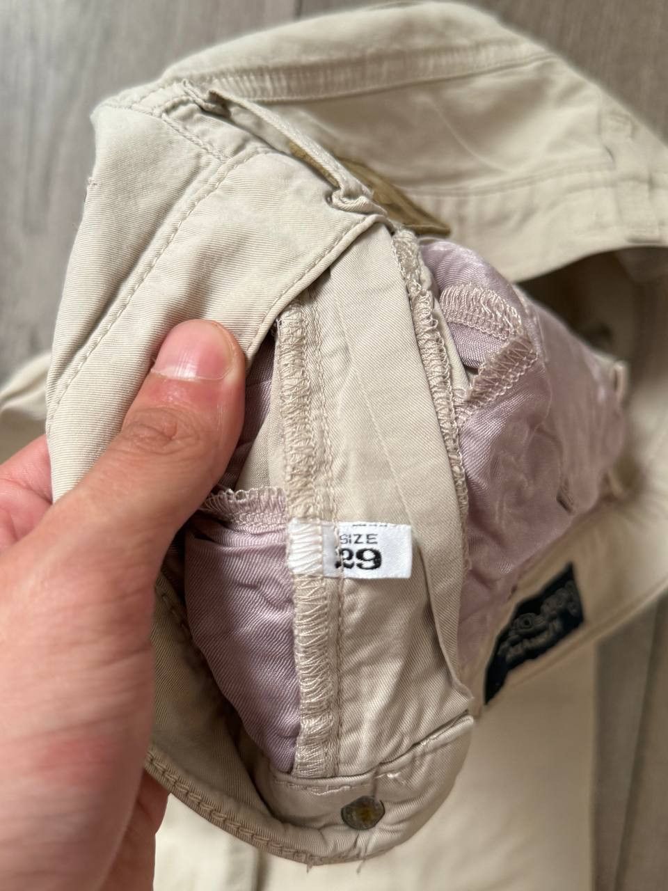 Armani Armani jeans women size 29 beige tapered Size 29" - 6 Thumbnail