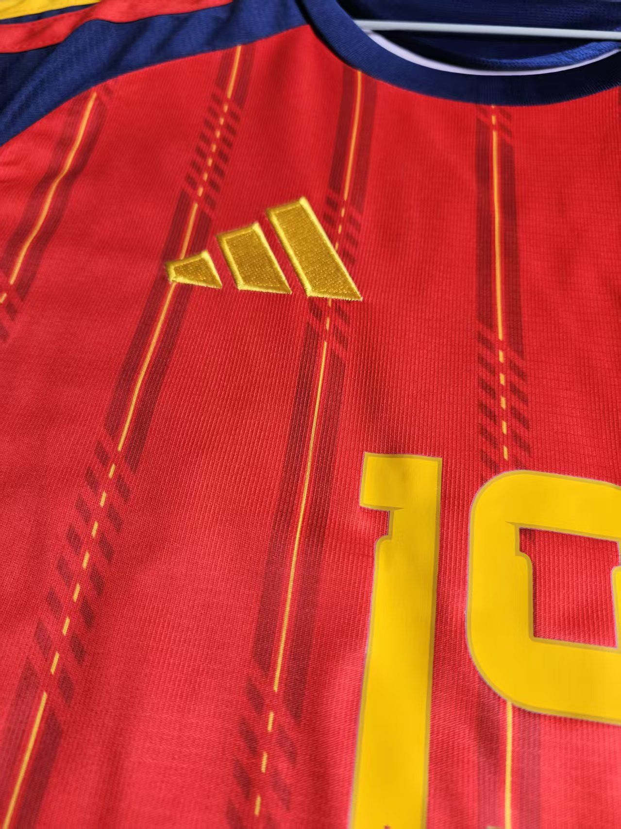 Other 2026 Spain Jersey #19 Lamine Yamal Jersey Size US M / EU 48-50 / 2 - 3 Thumbnail
