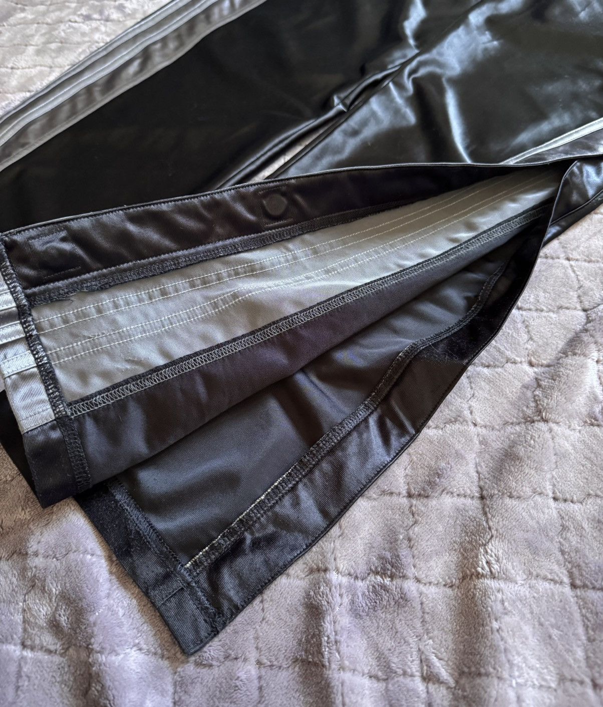 Adidas × Vintage Vintage Adidas Baggy Adibreak Track Pants Size US 34 / EU 50 - 12 Thumbnail