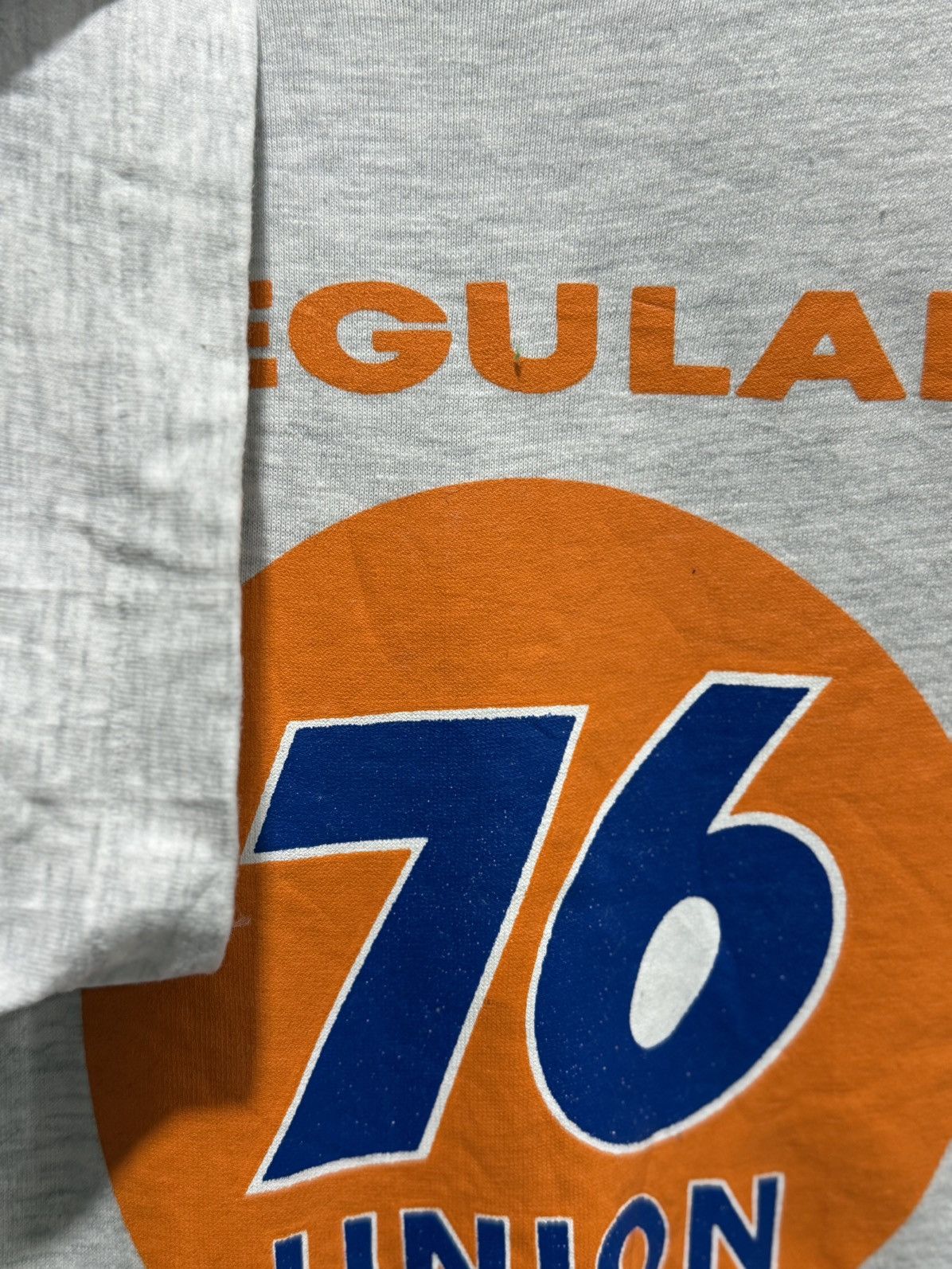 Vintage Vintage 90s Regular Gasoline 76 Union Single Stitches Tee Size US M / EU 48-50 / 2 - 8 Thumbnail