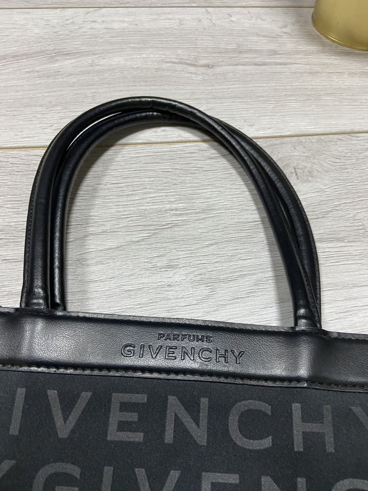 Givenchy Givenchy monogram big logo handle bag parfums Size ONE SIZE - 2 Thumbnail