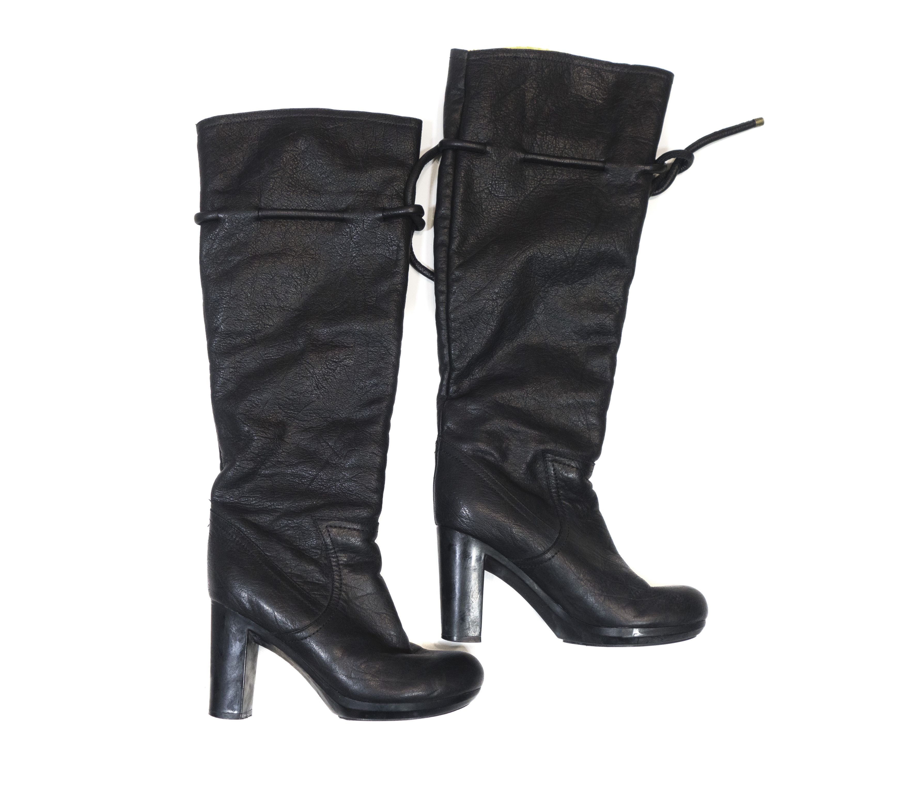 00S Leather Insulated High Heeled Boots Vintage