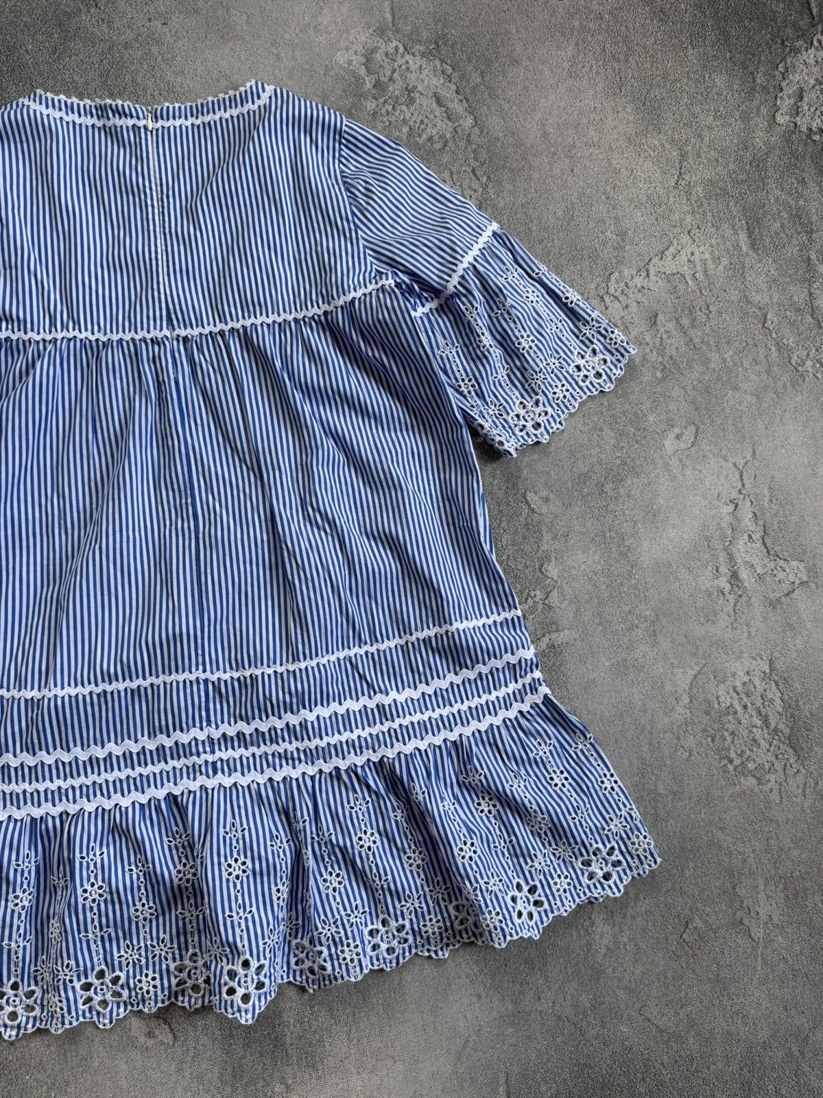 Ermanno Scervino Ermanno Scervino S/size striped dress 👗 blue short sleeve Size S / US 4 / IT 40 - 14 Thumbnail
