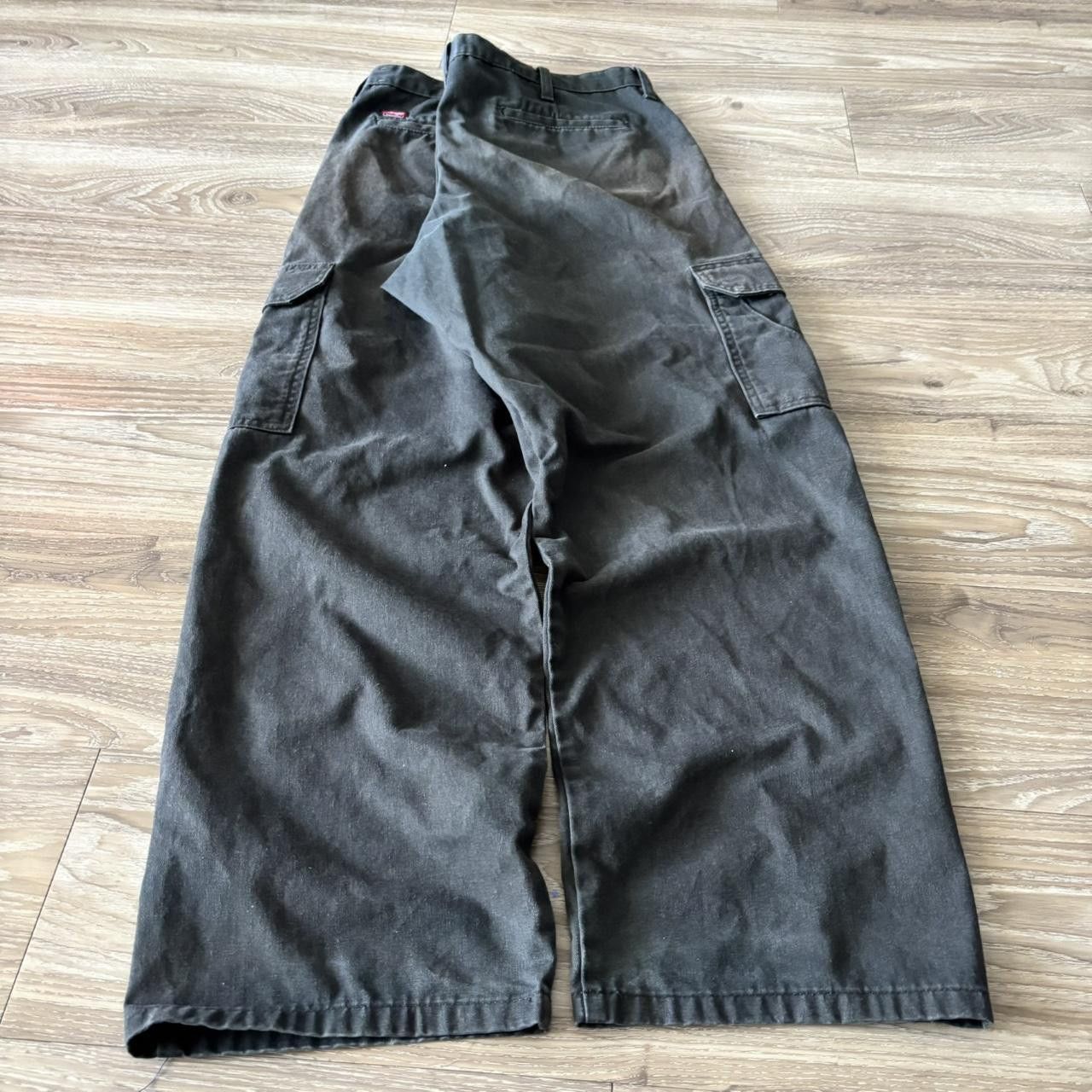 Vintage Crazy Vintage Y2K/2000s Baggy Faded Black Workwear Skater Style Cargo Pants! 36x30 Size US 36 / EU 52 - 4 Thumbnail