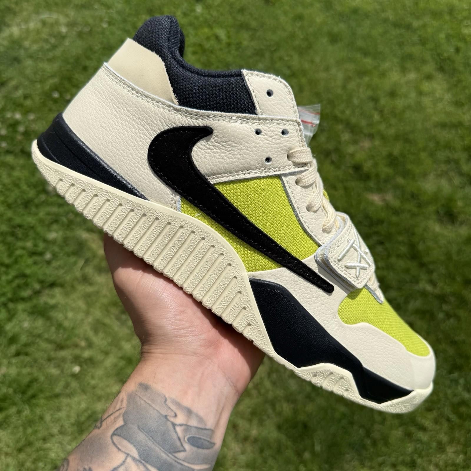 Jordan Brand Nike Jordan Jumpman Jack TR Bright Cactus x Travis Scott Size US 9 / EU 42 - 1 Thumbnail