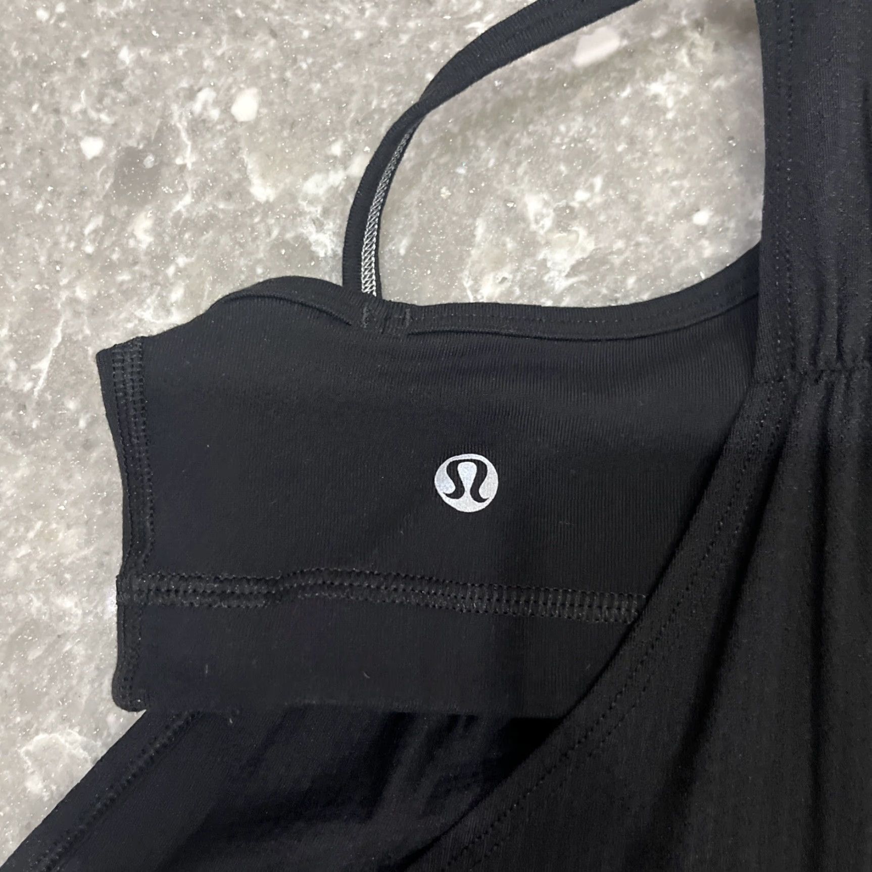 Lululemon Lululemon No Limits Black Tank Top Womens Size 4 Athletic Built-In Bra Racerback Sleeveless Yoga Cross Training Gym Shirt Size S / US 4 / IT 40 - 6 Thumbnail
