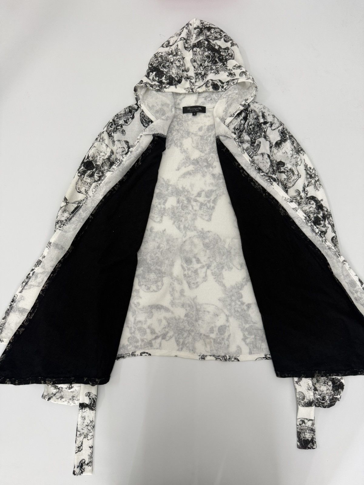14th Addiction Bernings Sho Skull Hood Wrap Robe Jacket Jpn A/Garde Gothic Size US S / EU 44-46 / 1 - 12 Thumbnail