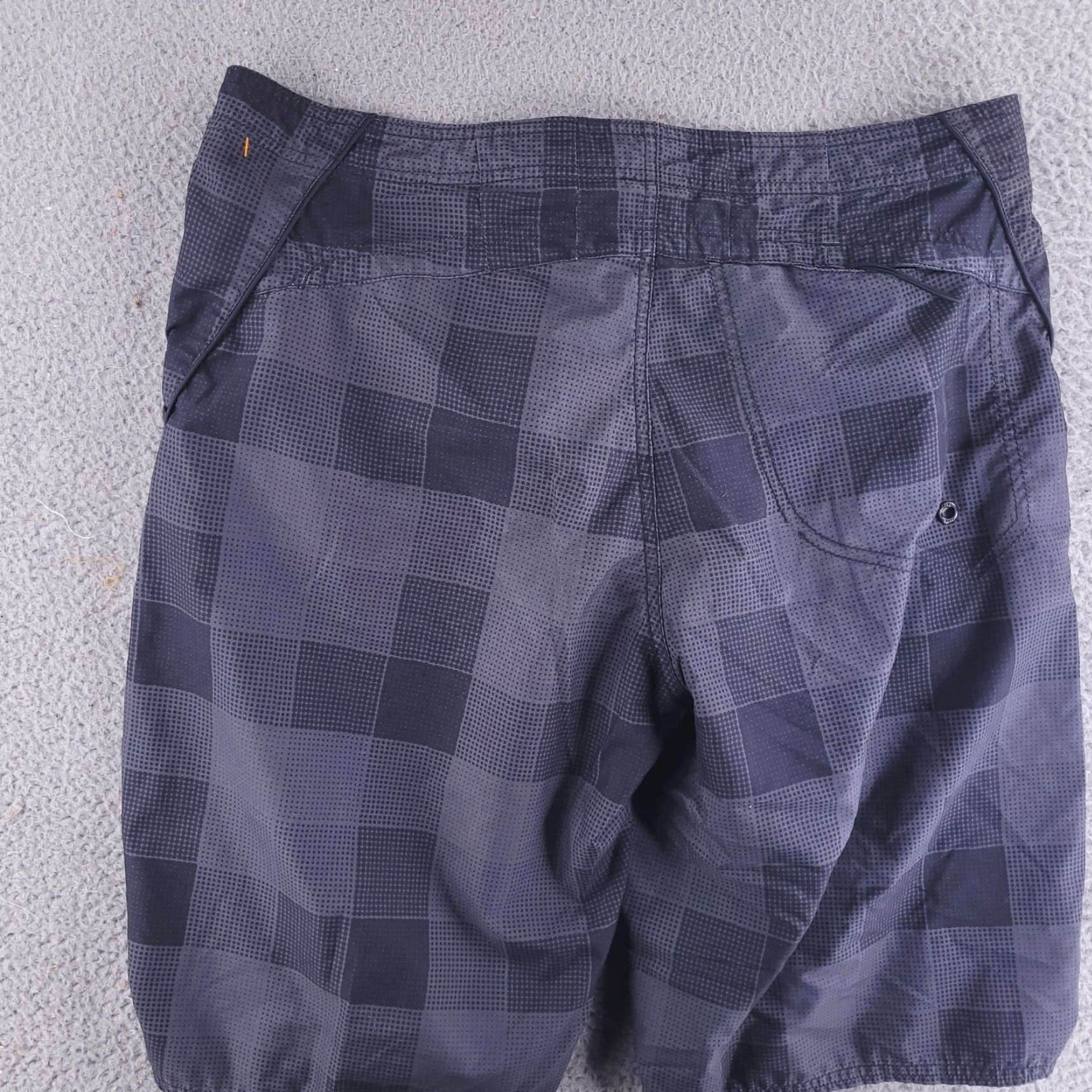 Nike Nike Shorts Mens L Black Board Shorts Swim Trunks Casual Size US 33 - 6 Thumbnail
