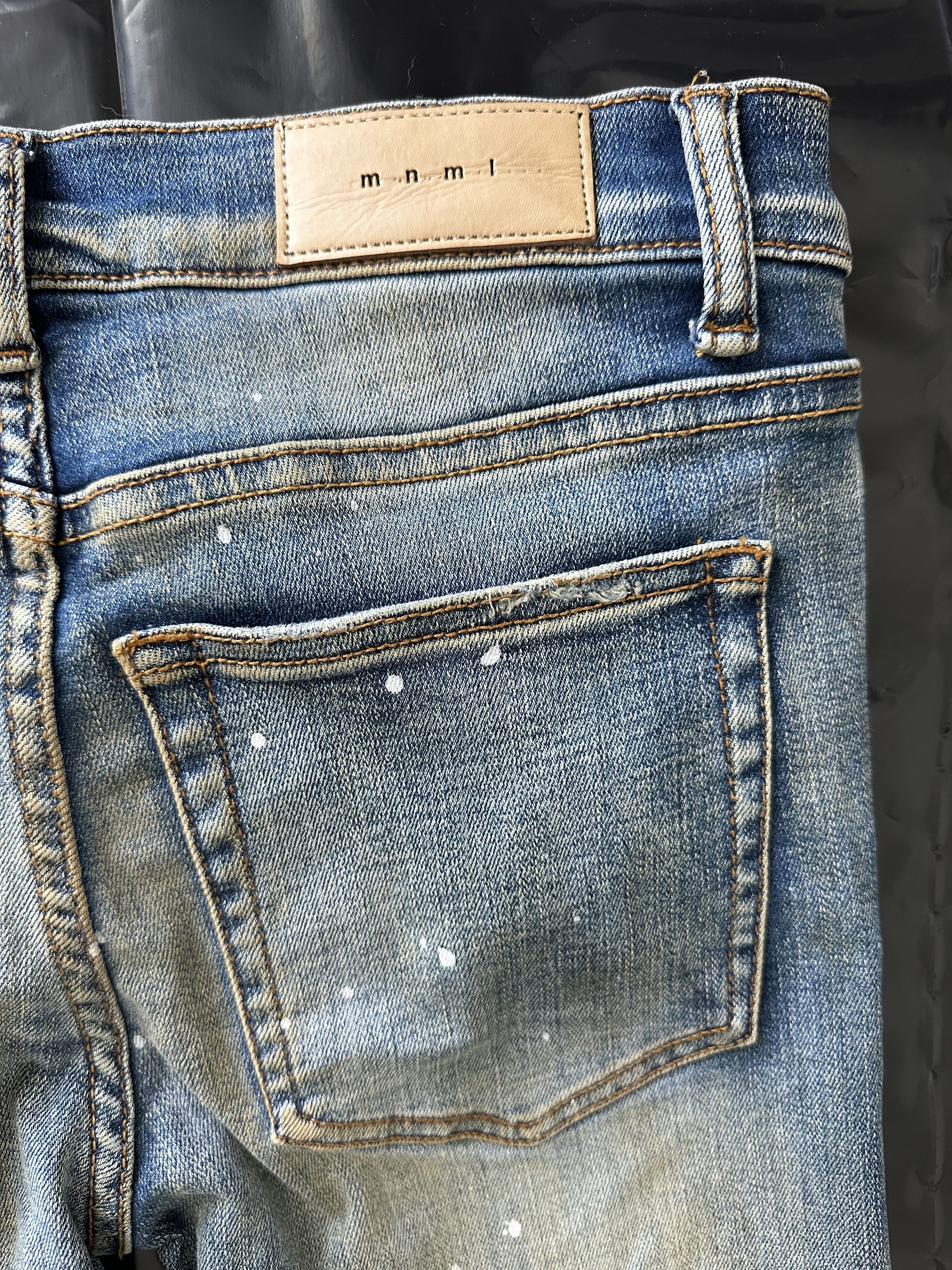 mnml size 28 distressed paint splatter skinny jeans
