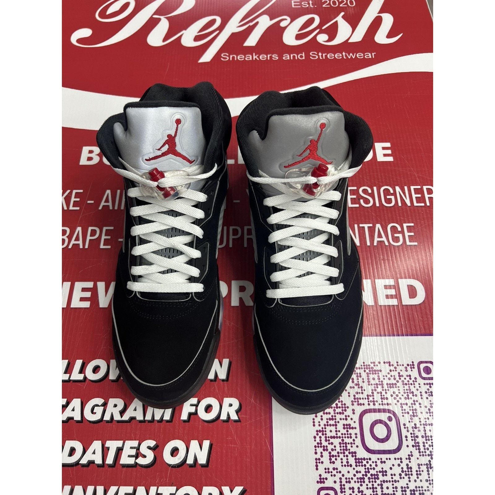Jordan Brand Air Jordan 5 Black Metallic Reimagined Size 11 HF3975-001 Size US 11 / EU 44 - 4 Thumbnail