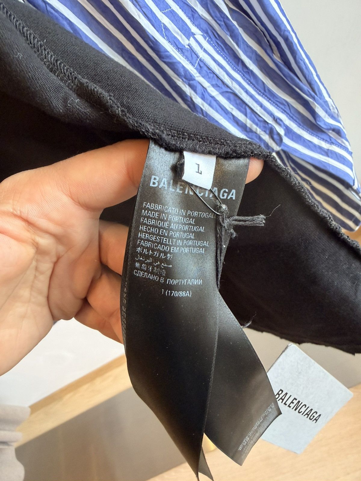 Balenciaga Balenciaga Political Campaign Long T-Shirt Black/Blue Stripe Size US S / EU 44-46 / 1 - 7 Thumbnail
