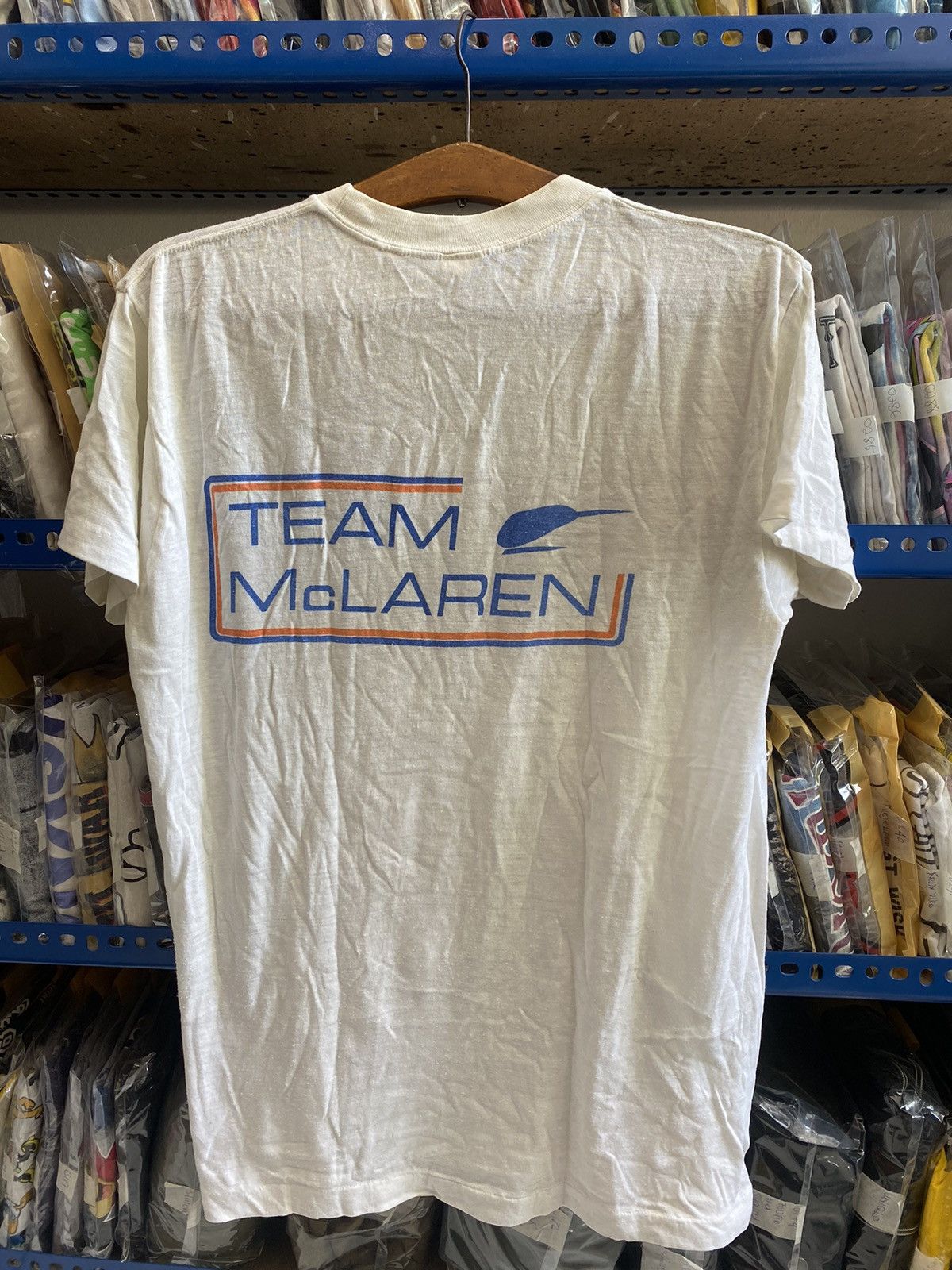 Vintage VINTAGE DISTRESSED 80’s TEAM MCLAREN TSHIRT Size US S / EU 44-46 / 1 - 4 Thumbnail