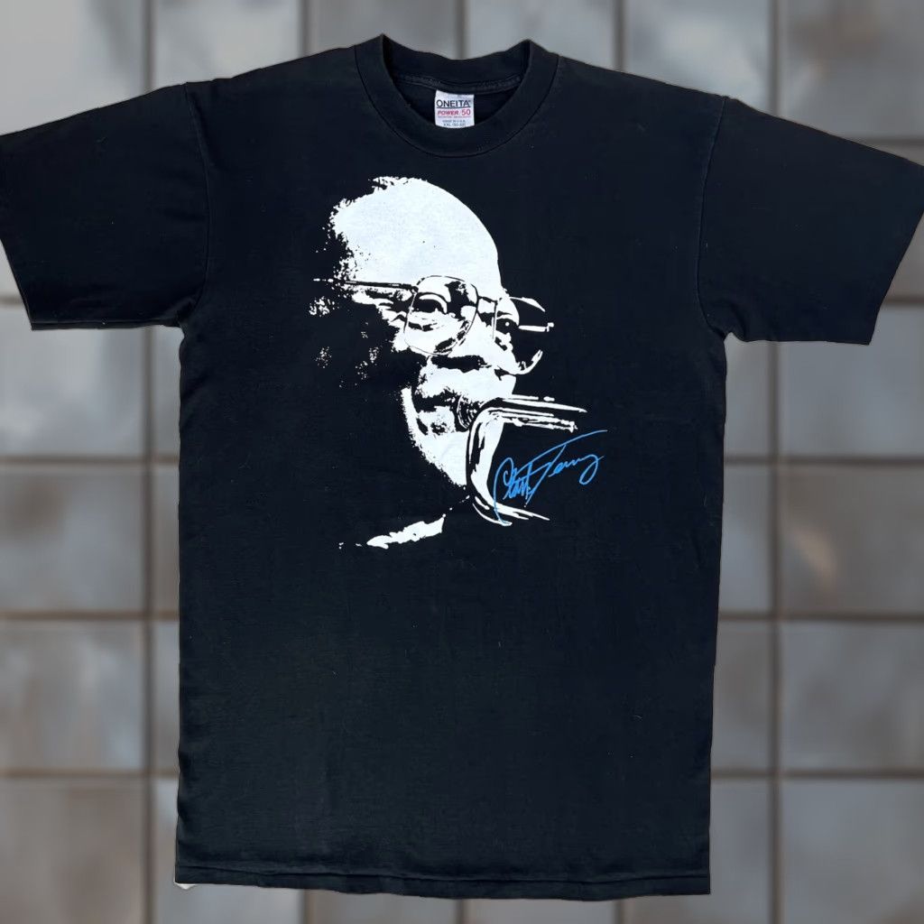 Vintage VINTAGE Clark Terry Shirt 2XL Black 90s Jazz Music Art Trumpet Duke Oklahoma Shirt Mens 2XL Black 90s Jazz Music Artprint T-Shirt Size US XXL / EU 58 / 5 - 1 Thumbnail