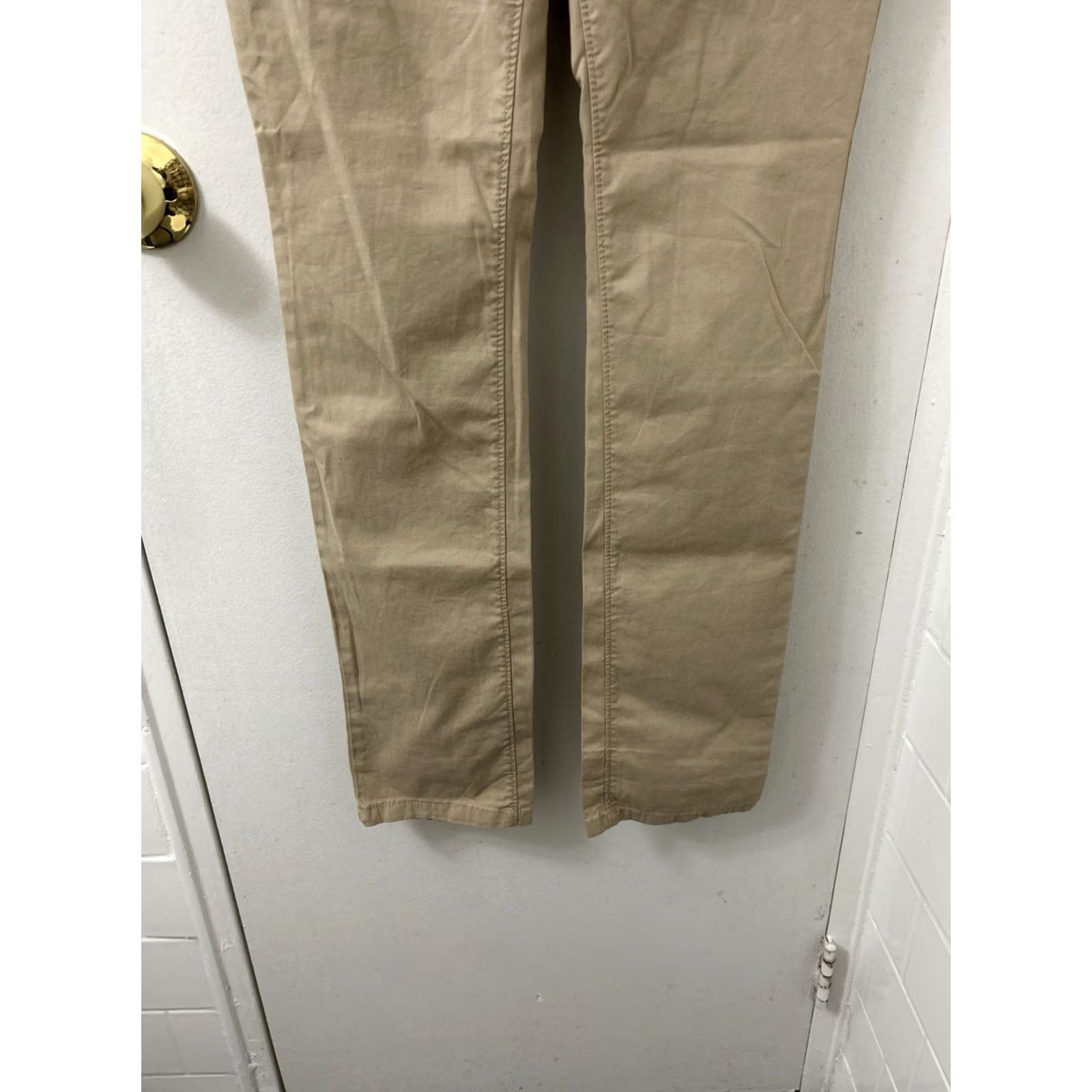 Old Navy Old Navy Pants Womens 16 Beige Skinny Khaki 30x31 Tan Chino Stretch Trousers NWT Size 38" / US 16 / IT 52 - 3 Thumbnail
