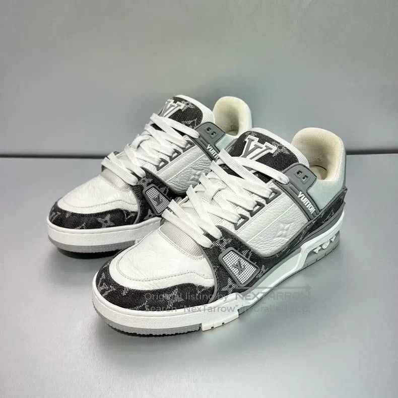 Louis Vuitton Louis Vuitton White and Grey denim shoes Size US 5 / EU 37 - 1 Thumbnail
