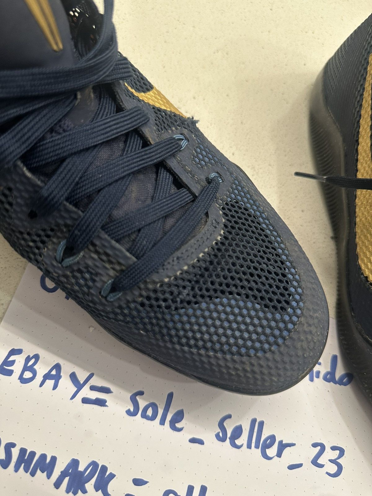 Nike Nike Kobe 11 EM Low Phillipines Size US 10.5 / EU 43-44 - 11 Thumbnail