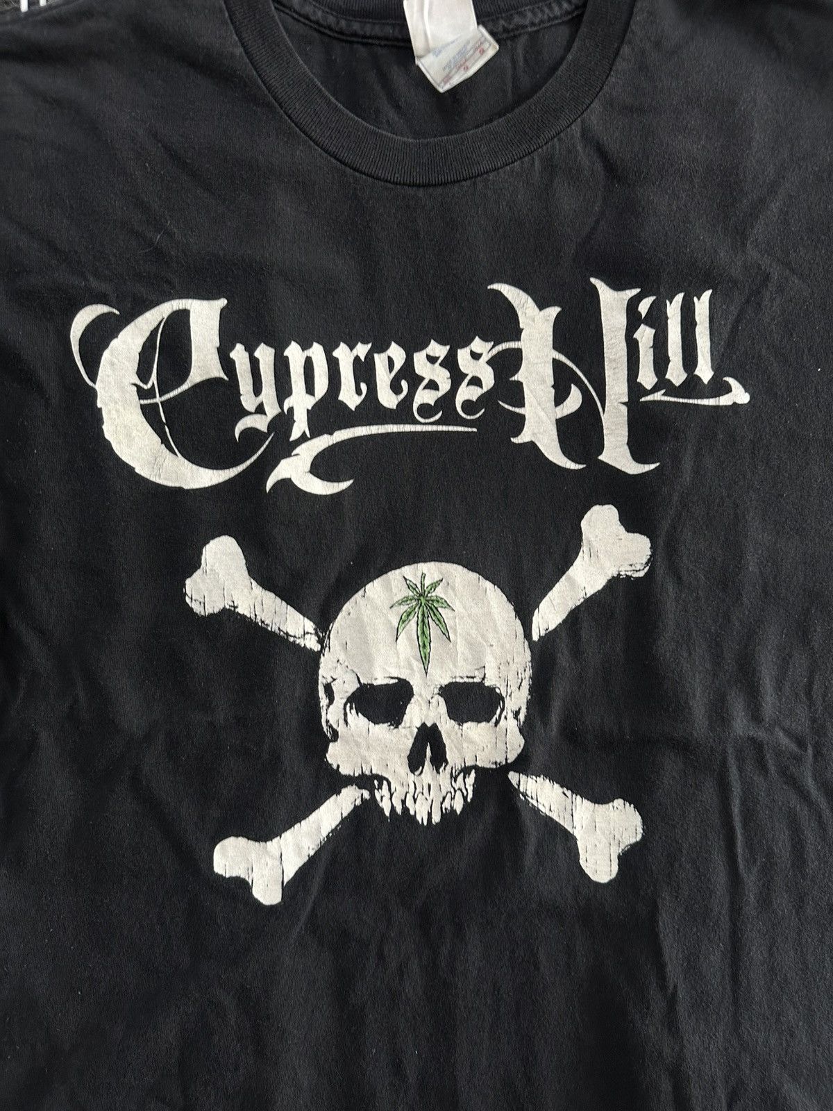 Band Tees Rare!! 2000 Cypress Hill Skull & Bones Vintage Tee Size L Size US L / EU 52-54 / 3 - 3 Thumbnail