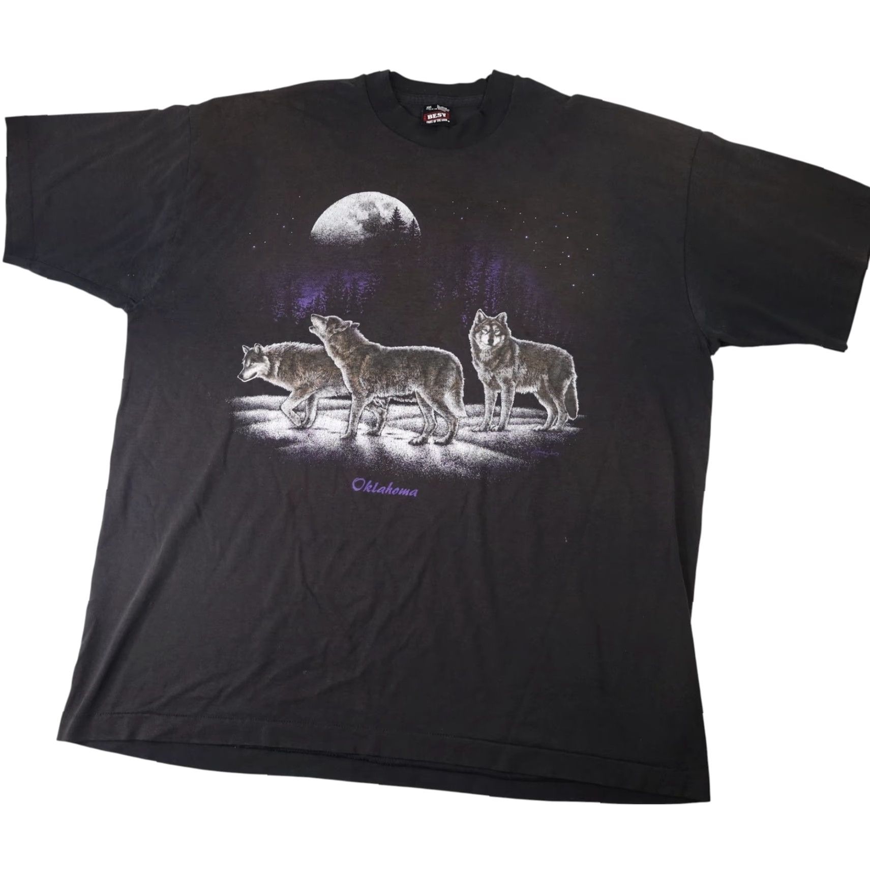 Vintage VINTAGE Wolf Night Scene Graphic T Shirt Men's 2XL Black Shirts Mens Size US XXL / EU 58 / 5 - 2 Thumbnail