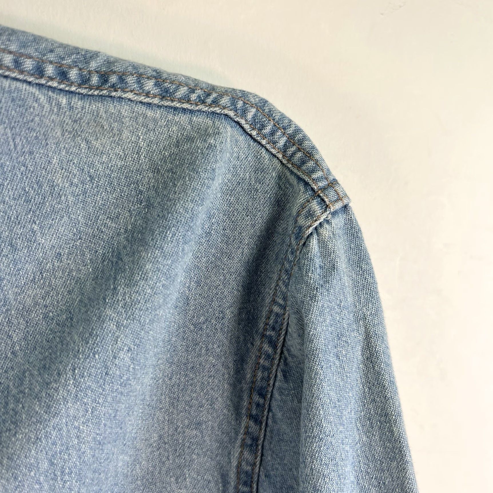 Vintage VINTAGE Union Bay Denim Hoodie Mens Size L Blue 90s Retro High Neck Button Embroidered Logo Size US L / EU 52-54 / 3 - 3 Thumbnail