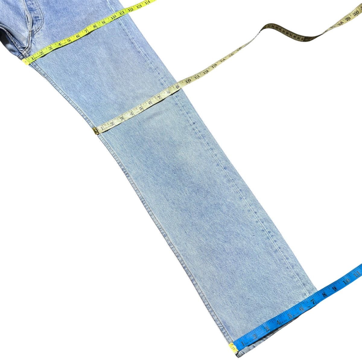 Levi's Vintage Levis 501 Faded Blue Jeans Size US 31 - 18 Thumbnail