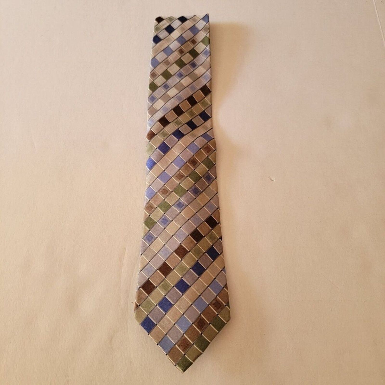 Kenneth Cole Kenneth Cole Reaction Tie Grey & Blues Diamonds - 100% Silk Size ONE SIZE - 2 Thumbnail