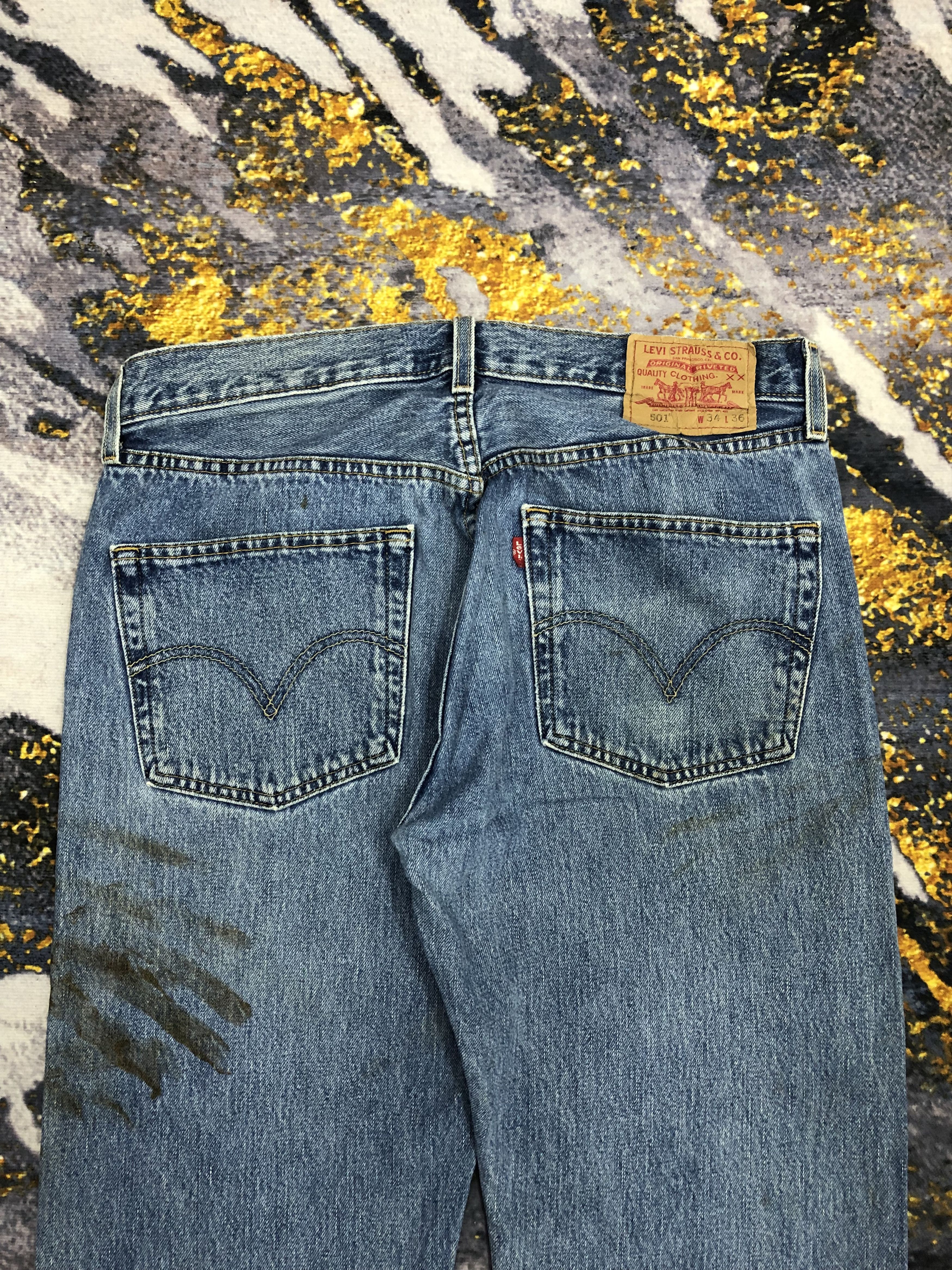 Levi's Vintage Levis 501 Dirty Faded Blue Jeans DPP0154 Size US 34 / EU 50 - 4 Thumbnail