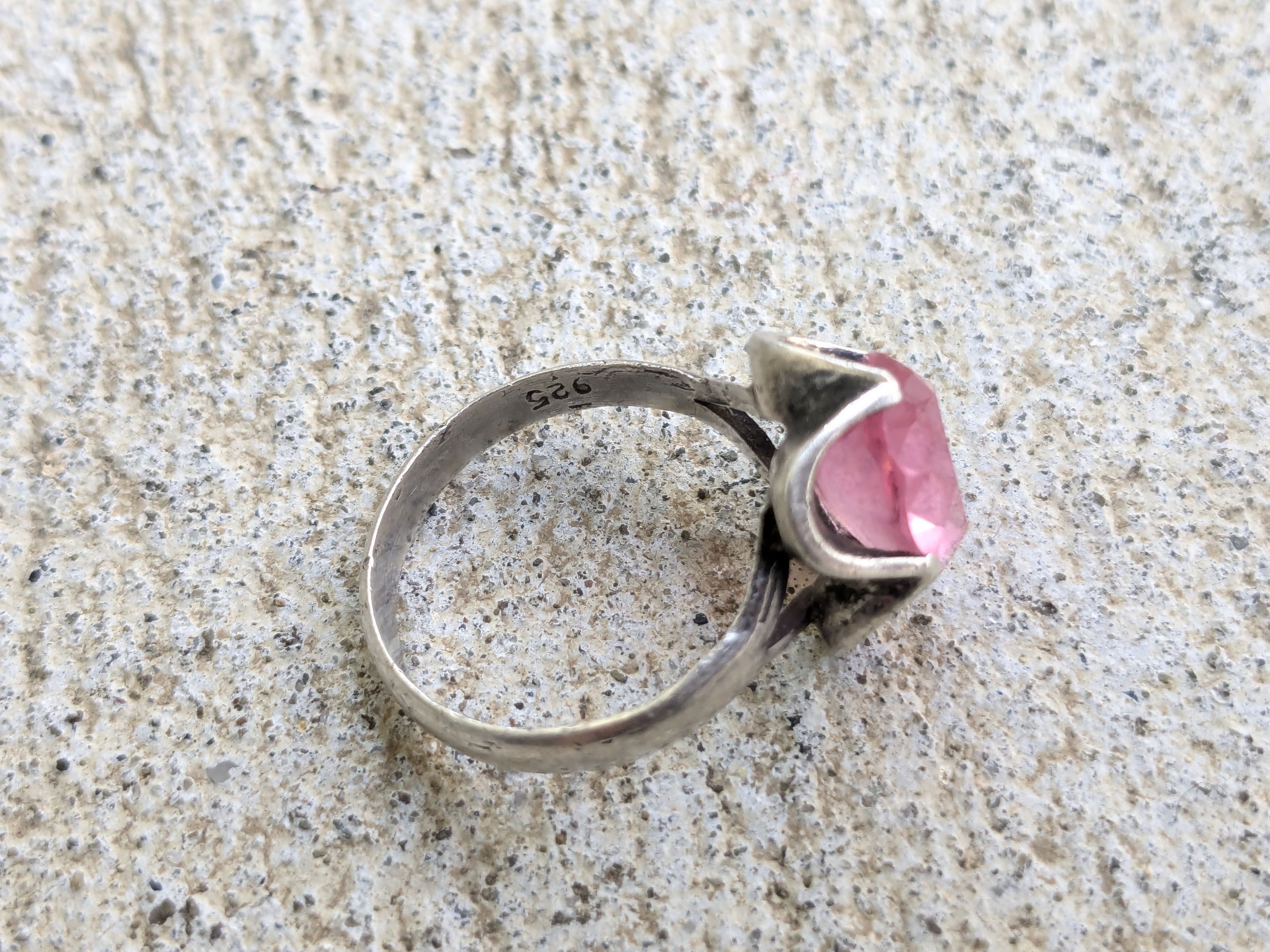 Jewelry Vintage Sterling Silver Ring Pink Glass 8.5 Belcher Mexico Size ONE SIZE - 6 Thumbnail