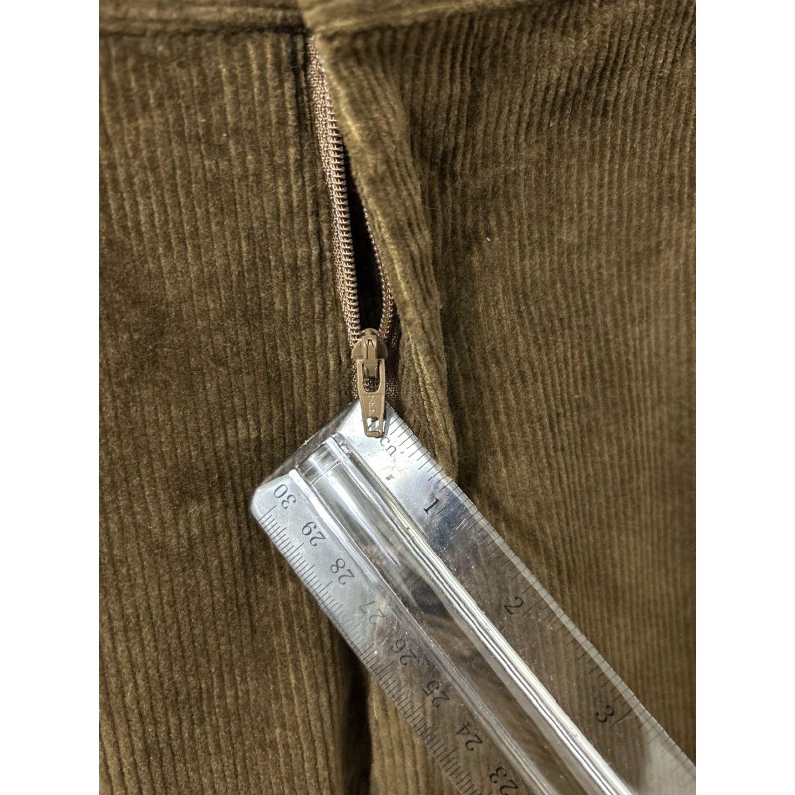 Lands' End Lands' End Corduroy Pants Mens 44x29 Brown Pleated Cuffed Traditional Fit YKK Pants Mens Size US 44 / EU 60 - 5 Thumbnail