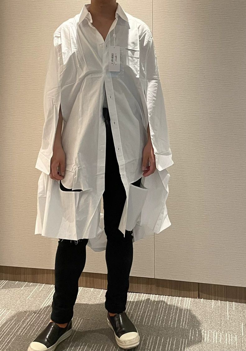 Maison Margiela Maison Margiela Cloak shirt 2504-Nextarrow Size US M / EU 48-50 / 2 - 1 Thumbnail