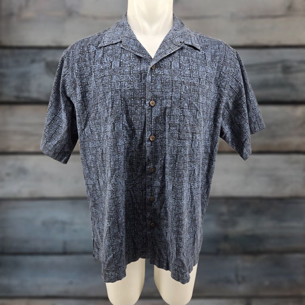 Vintage VINTAGE L.L. Bean Shirt Mens Large Regular Blue Tile Patterned Tribal Heritage Hawaii Shirt Button-Up Short Sleeve Collared Cotton Plaid Size US L / EU 52-54 / 3 - 1 Thumbnail