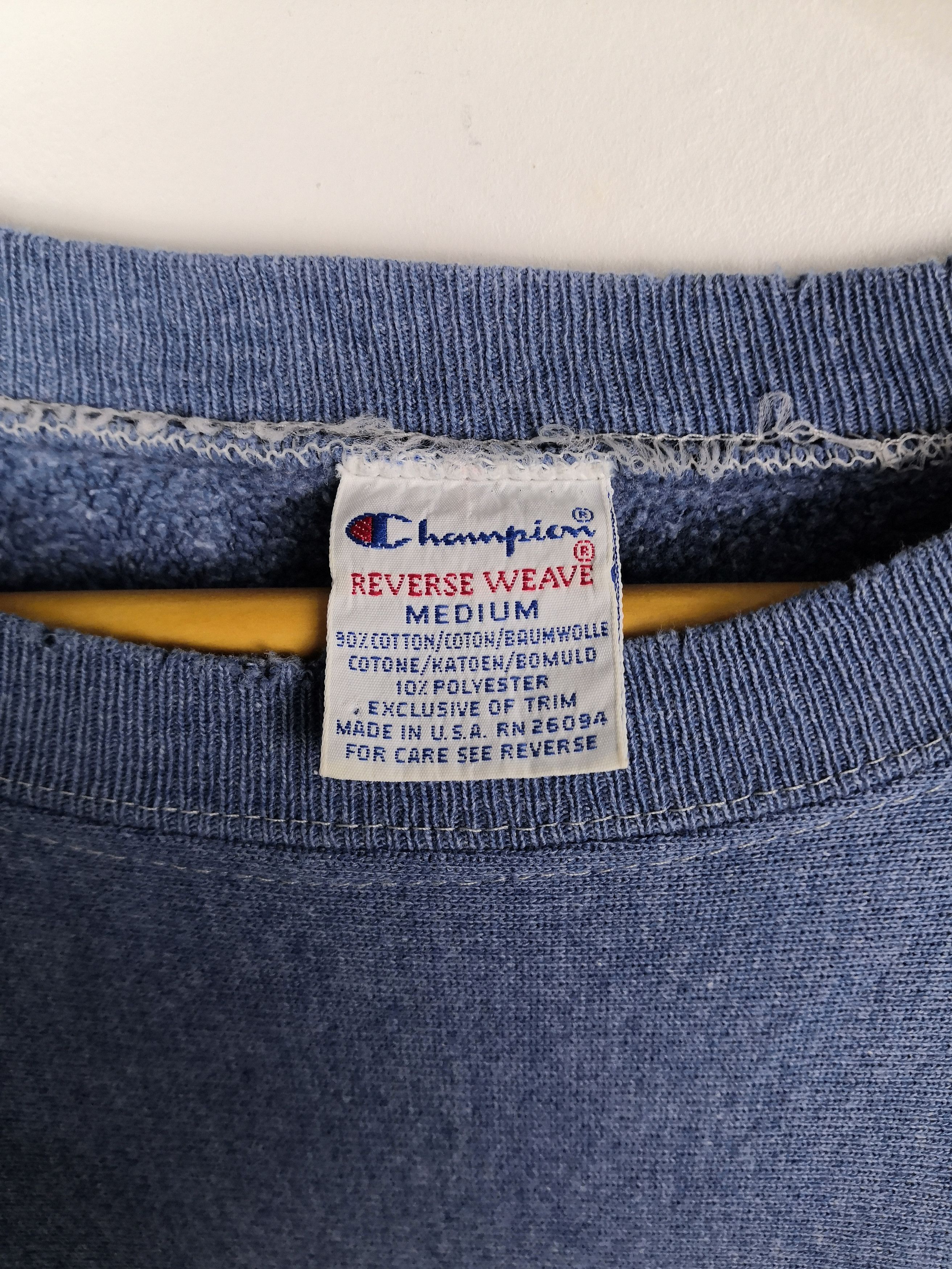 Champion Vintage 90s Champion Reverse Weave Sweatshirt Crewneck Size US M / EU 48-50 / 2 - 4 Thumbnail