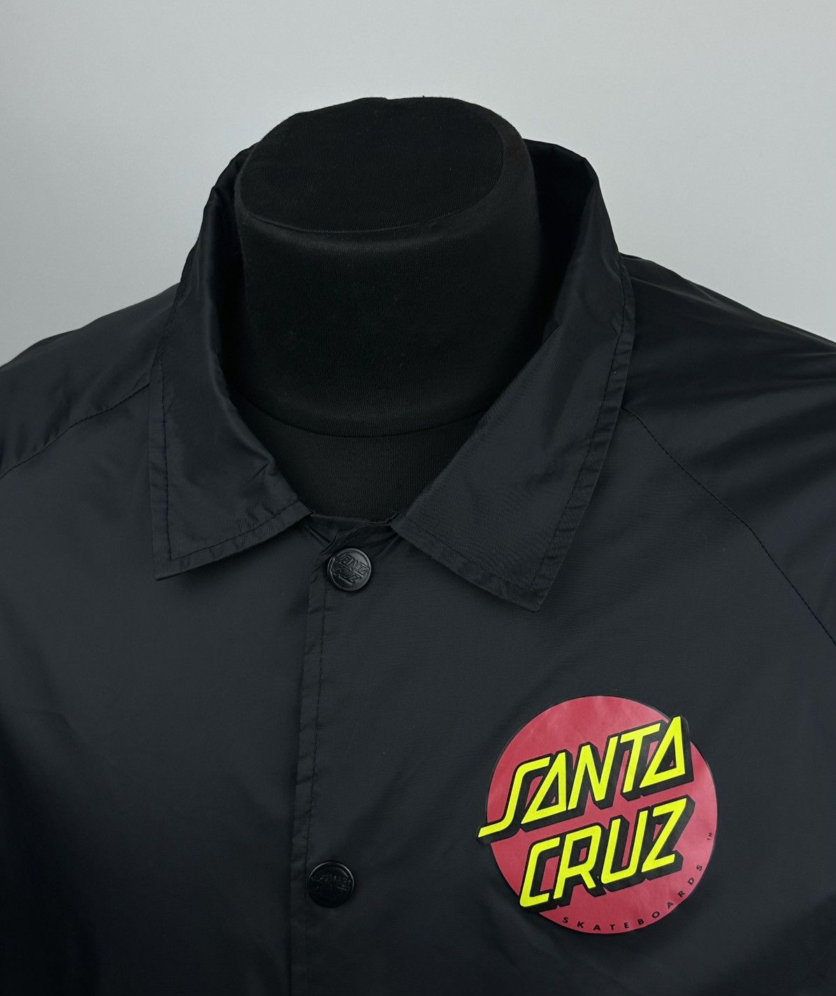 Santa Cruz Skateboards Santa Cruz Coach Jacket Overshirt Windbreaker Skateboard Size US L / EU 52-54 / 3 - 2 Thumbnail