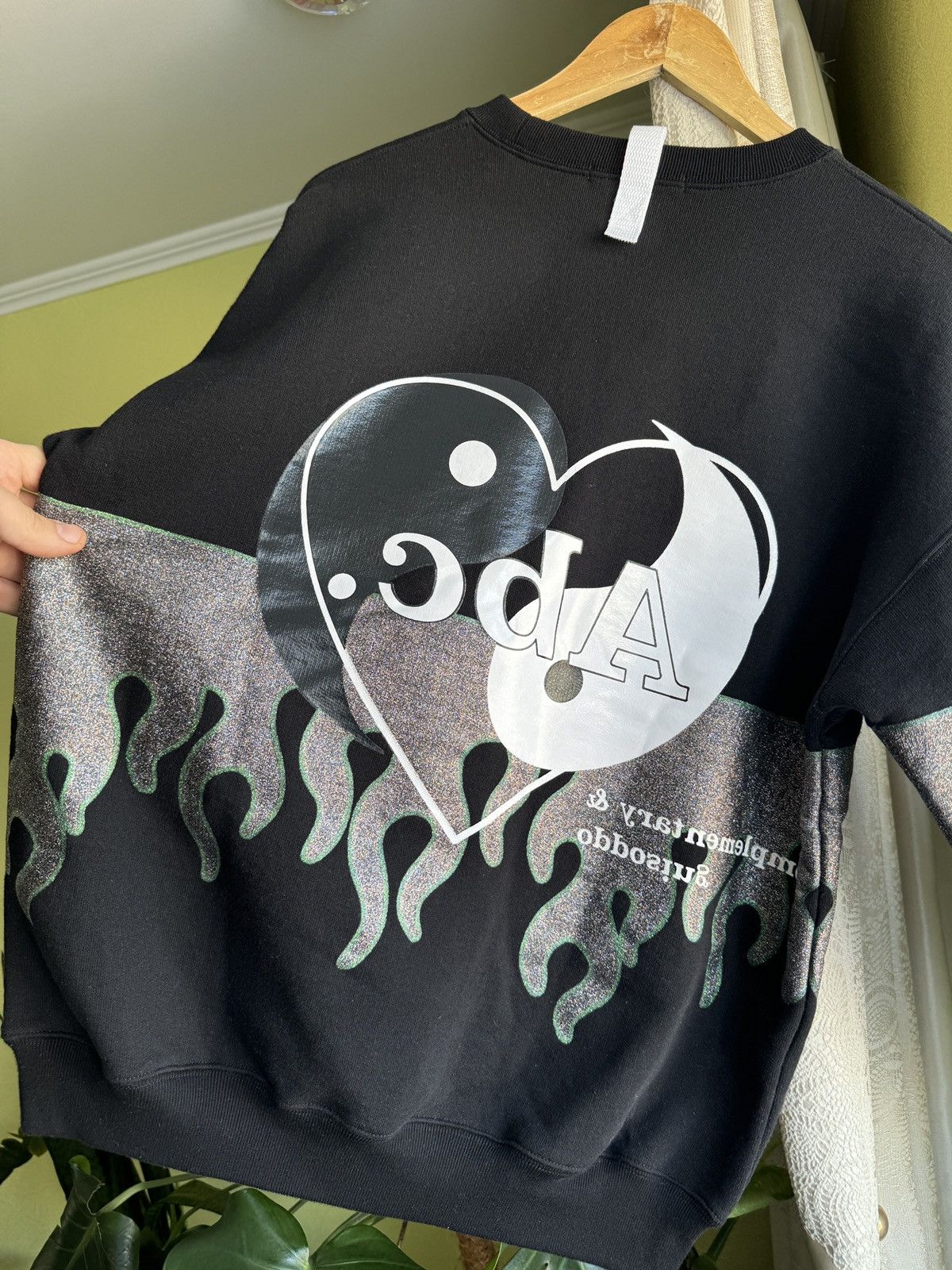 Advisory Board Crystals Advisory Boar Crystals ADC Valntines Day Flame Sweatshirt Size US XS / EU 42 / 0 - 13 Thumbnail