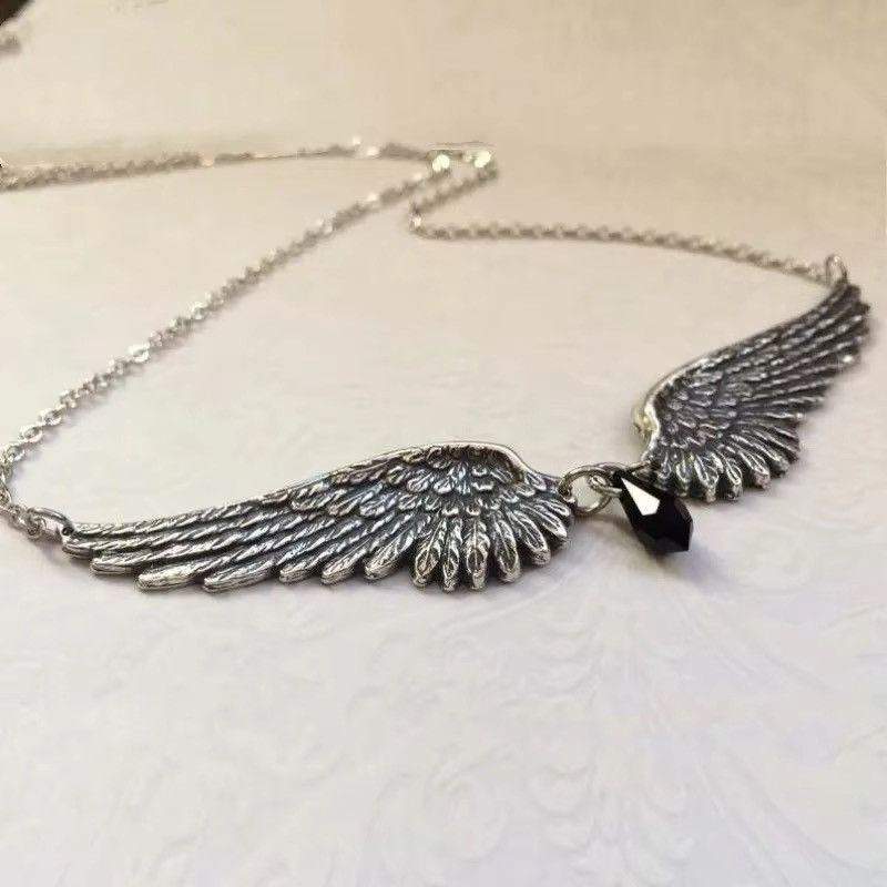 Vintage Vintage Angel Wings Black Zirconia Stone Pendant Necklace Size ONE SIZE - 2 Thumbnail