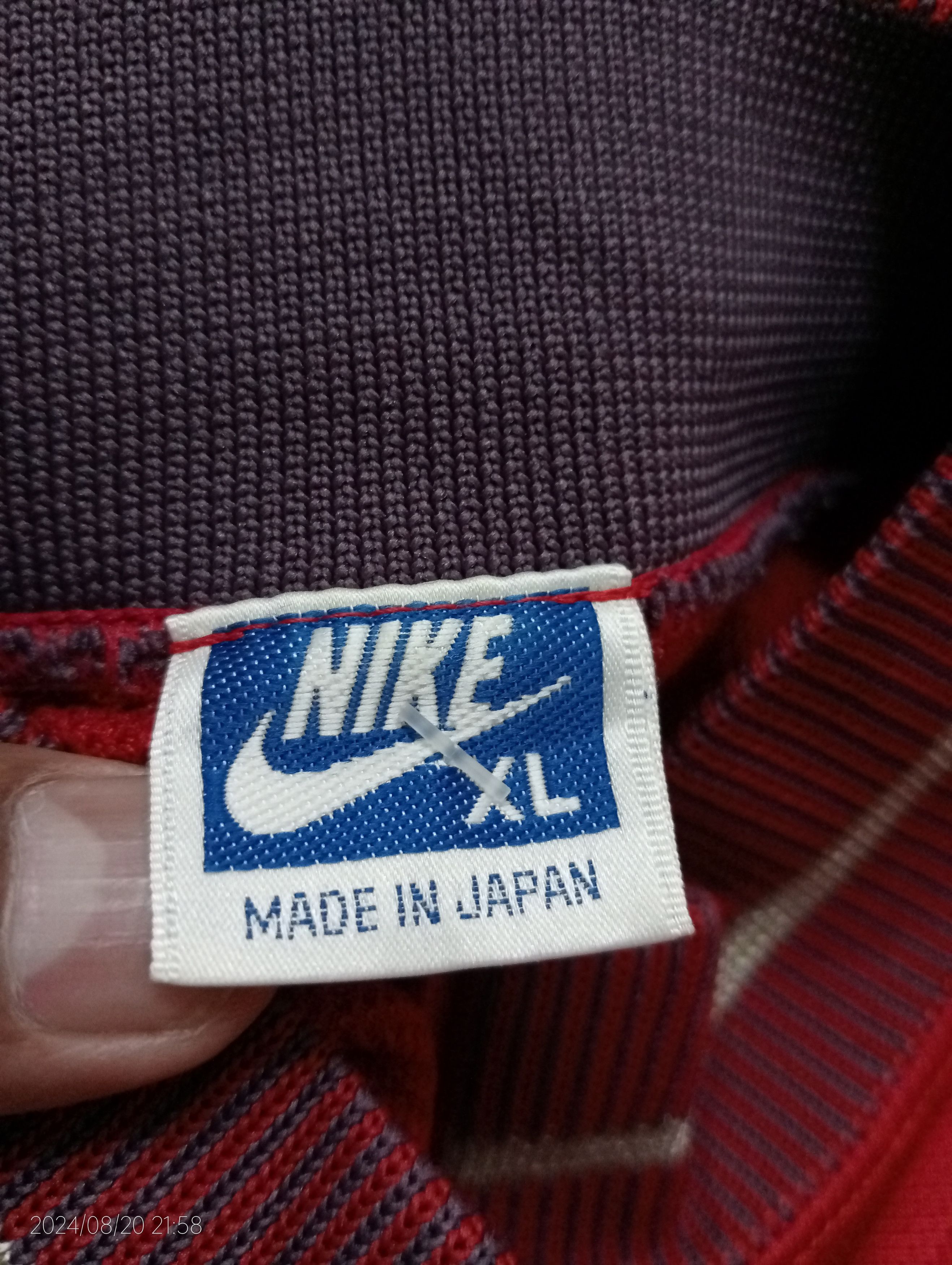 Nike Vintage '80s Nike Track Jacket Made in Japan Size US M / EU 48-50 / 2 - 2 Thumbnail