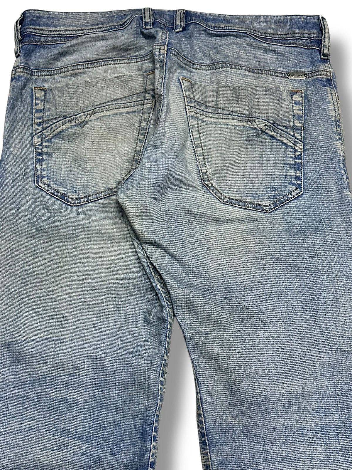 Diesel Diesel Vintage Jeans With Regular Slim Loose and Faded Wash Size US 33 - 5 Thumbnail